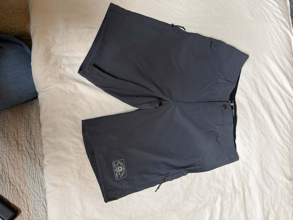 Zero Foxtrot Pro Series Short size 32 Grey NWOT